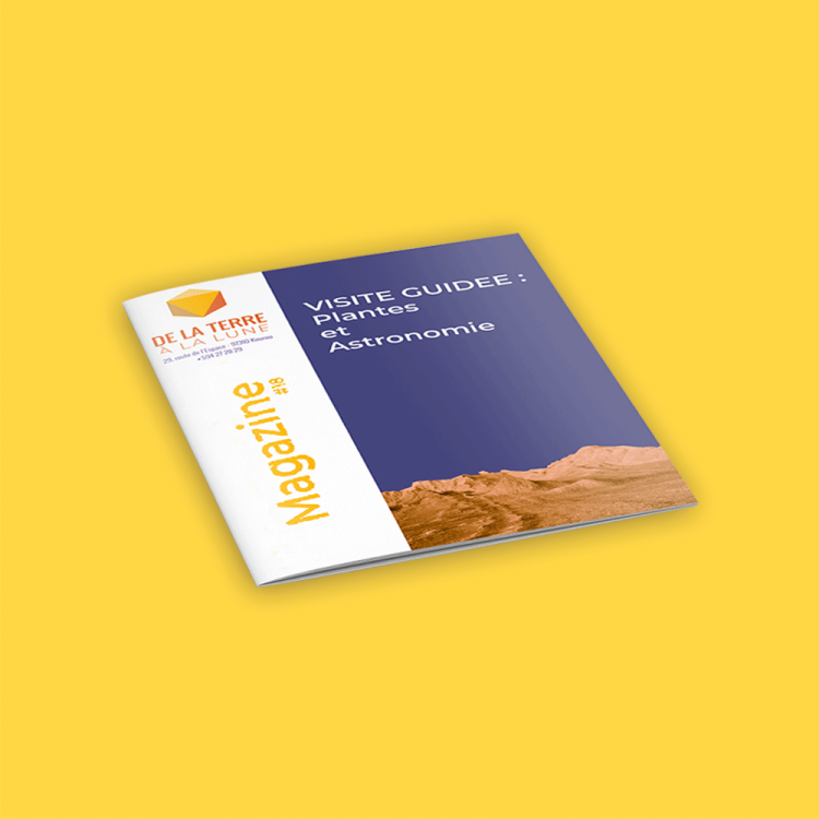 Brochures piqu&eacute;es AVEC couverture </br>21 x 21 cm